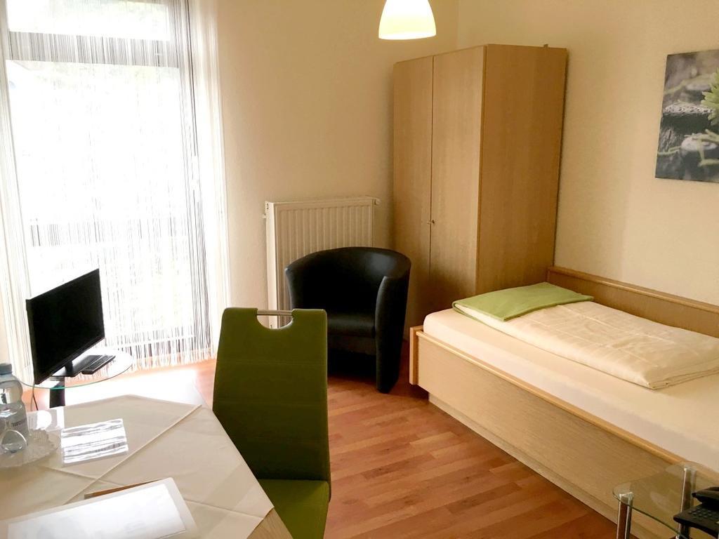 Hotel Garni Am Goetheplatz Bad Münster am Stein-Ebernburg Kültér fotó